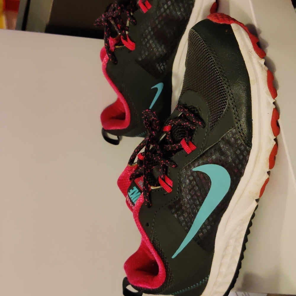 Nike, size 8.5, dark grey, pink, blue, sneakers